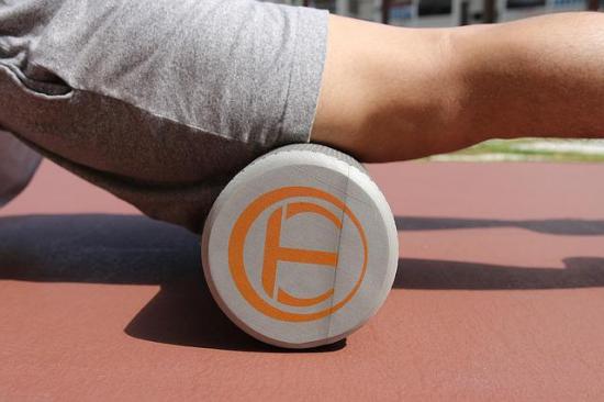 Foam Rolling 101: Roll The Right Way!